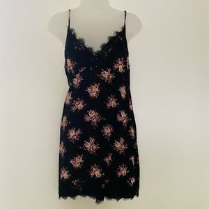 New American Eagle Floral Lace Dress